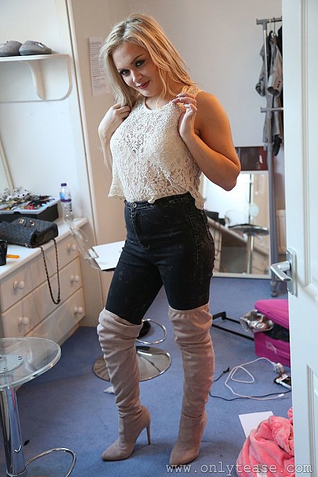 Only Tease - Image 21 of 21  in Pantyhose category  