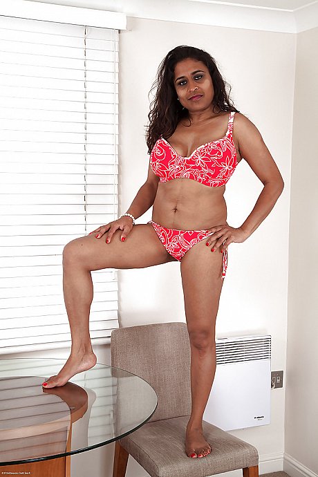 Sassy indian cougar lassie in jeans shorts reveals her jugs and shaggy vagina - Image 9 of 16  in Close Up category   featuring Kashmir 