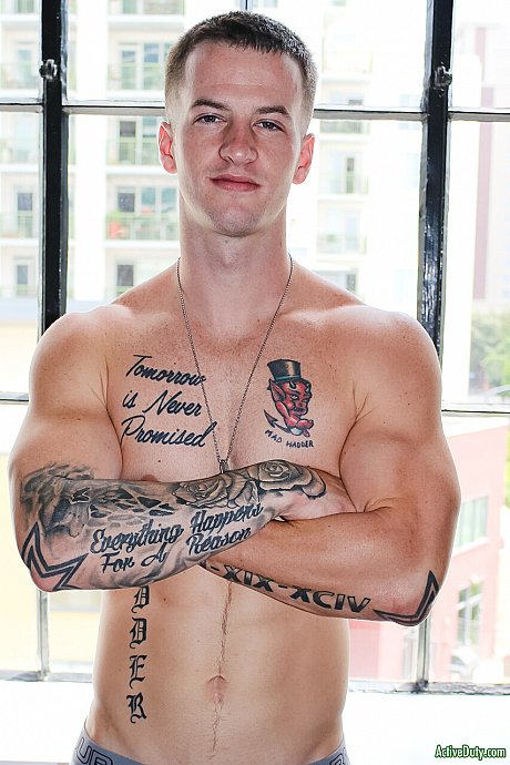 Active Duty starring Quentin Gainz naked Pictures - Image 15 of 21  in Gay category  