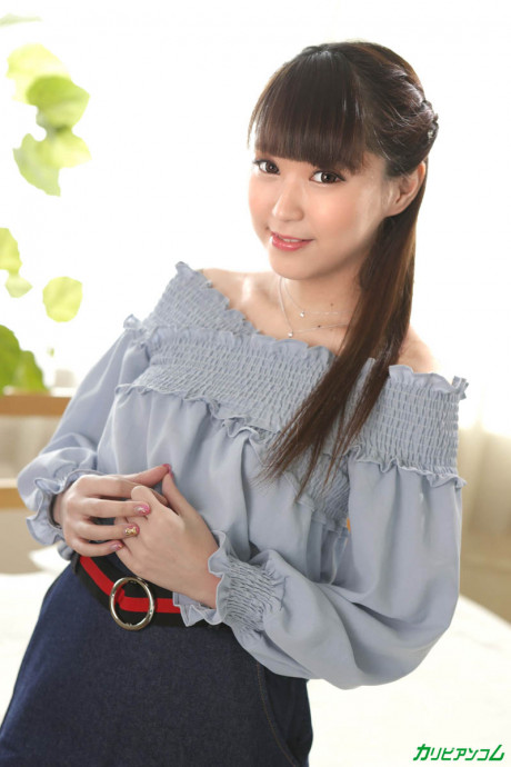 Slender oriental hottie Haru Aizawa gets her virgin cunt hammered hard & creampied - #1379859