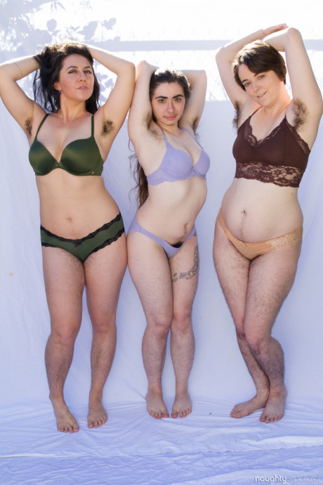 Americans Nikki Silver, Harley Hex & Kisa Fae strip & show their hairy bodies - #257471