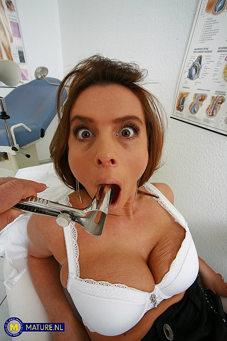 Hot MILF Susi pees after spreading & toying her yummy snatch at the doctor's - Image 17 of 21  in Pissing category   featuring Sexy Susi 