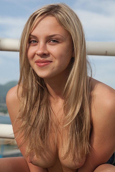 Yellow-haired babe with pretty eyes Luciana A flaunts her amazing figure - Image 6 of 20  in Outdoor category   featuring Luciana A 