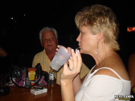 Blonde amateur cougar shows her shaved clam in the swinger night club - #1282931