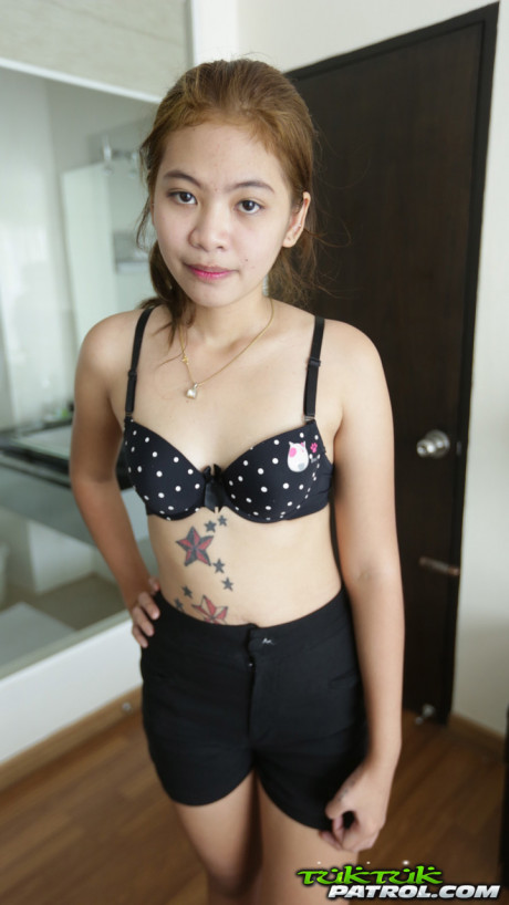 Skinny Thai chick gf girl Mint strips off her clothes and shows her tiny bushy snatch - #434254