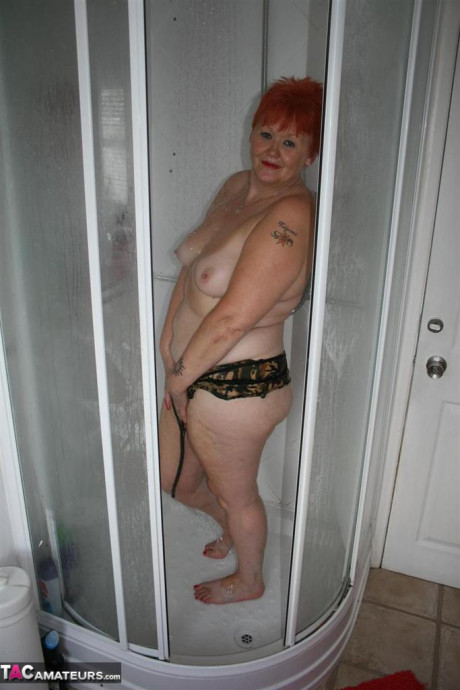 Older ginger head Valgasmic Exposed gets caught totally nude while in the shower - #1280261