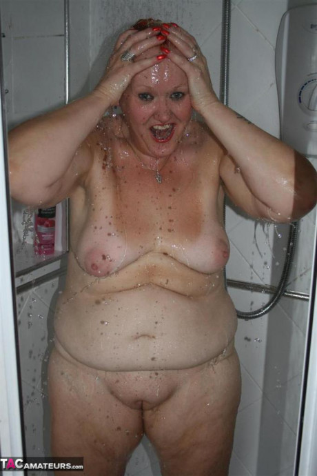 Older ginger head Valgasmic Exposed gets caught totally nude while in the shower - #1280277