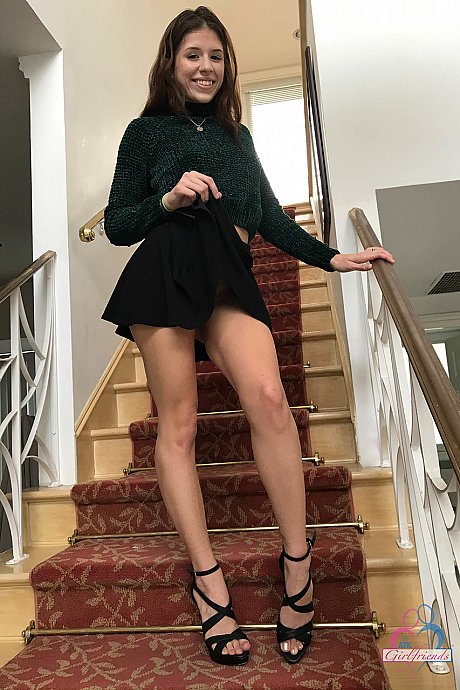 ATK Girlfriends starring Isabel Moon XXX Photos - Image 1 of 21  in Pussy category   featuring Isabel Moon 
