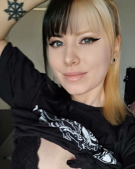 4Based Kirajameson Kira Jameson - Image 10 of 13  in Model category   featuring Kira Jameson 