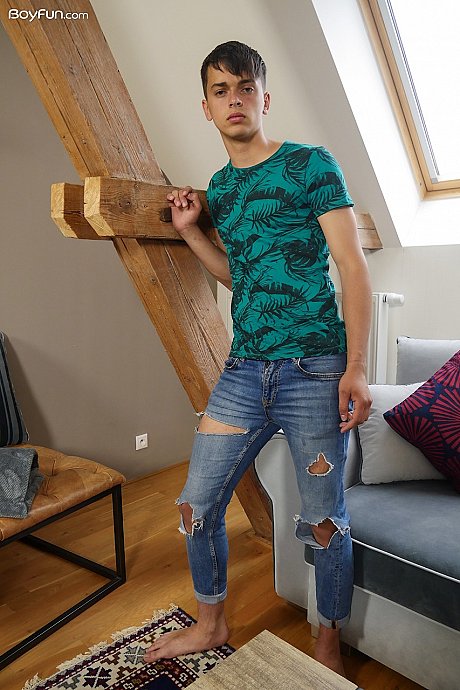 Husband boyfriend Fun performed by Finn Harper XXX Pictures - Image 2 of 21  in Gay category  