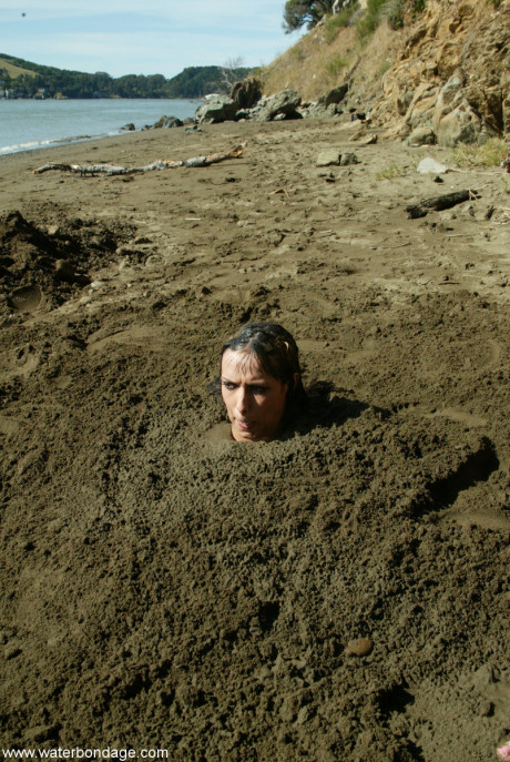 Bound lady with monstrous boobies Sasha Sparks gets buried in mud by her lezdom - #1099795
