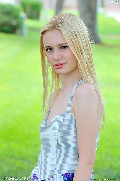 Very petite blonde hottie Kennedy gets completely undressed & spreads ass in public - Image 2 of 16  in Outdoor category   featuring Kennedy Kressler 