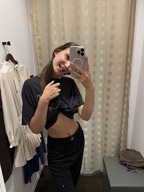 OnlyFans Koketo4ka Sex Pictures - Image 1 of 14  in Skirt category  