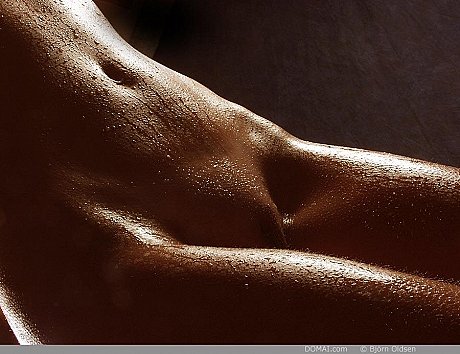 Teenie solo whore girlfriend lady with a ripped figure sports the wet look while posing undressed - Image 14 of 16  in Model category   featuring Klara 