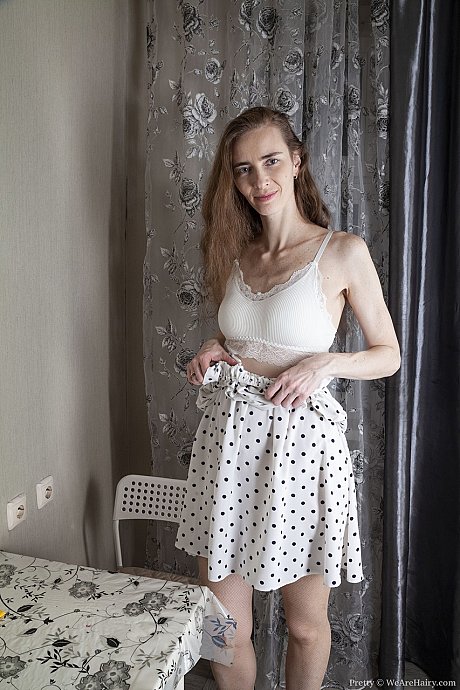 Slender amateur bitch girlfriend lady ravishing lovely exposes her hot butt and hairy twat in a solo - Image 4 of 20  in Skirt category   featuring Pretty 