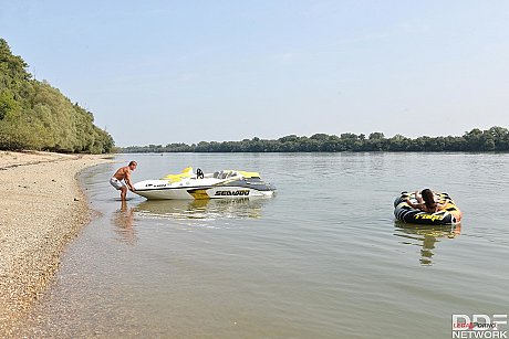 Skinny Russian Lilu Moon getting fucked by her boyfriend on a boat - Image 5 of 20  in Outdoor category   featuring Matt Bird, Lilu Moon 