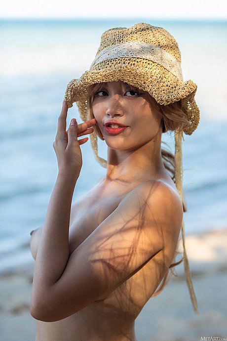 Met Art starring Danny Hot Pics - Image 21 of 21  in Ass category   featuring Danny 