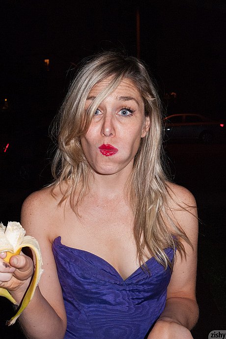 Zishy Maggie Green - Image 3 of 12  in Outdoor category   featuring Maggie Green 