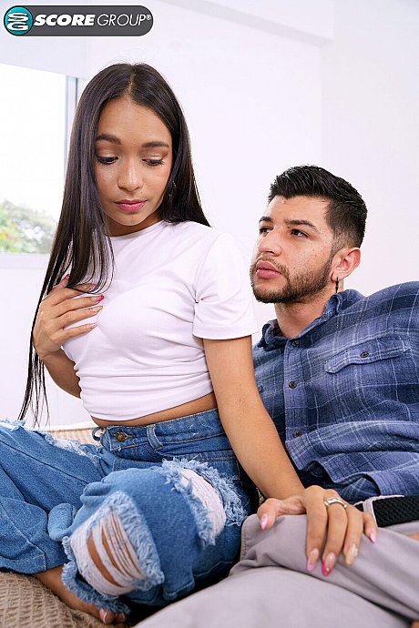 Wild Mag starring Emma Anturin, Zack Whiter Sex Pictures - Image 3 of 21  in Teen category   featuring Emma Anturin, Zack Whiter 