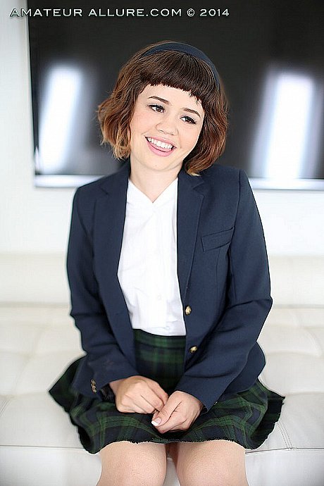 Mr POV Hot Gallery - Image 1 of 21  in Teen category   featuring Yhivi 