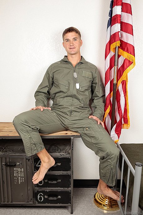 Active Duty featuring Brandon Anderson, Jim Fit Hot Pics - Image 3 of 21  in Gay category