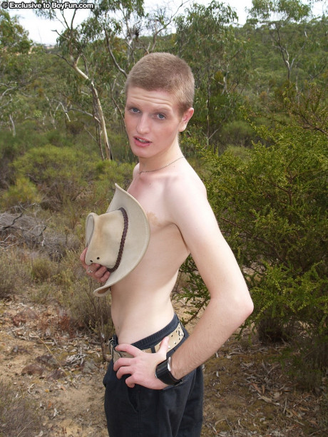 Fine gay Bryce exposes his slender body and shows his behind and schlong - #1040916