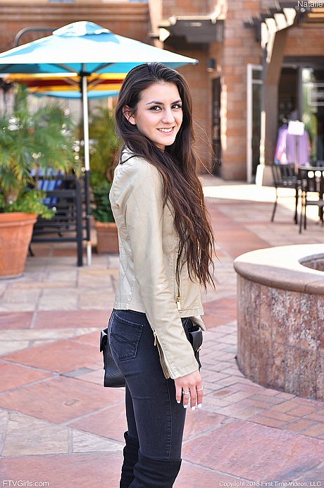 Sexy hispanic babe flaunts her pretty ass and gorgeous body in yoga pants - Image 18 of 20  in Amateur category   featuring Natalie 