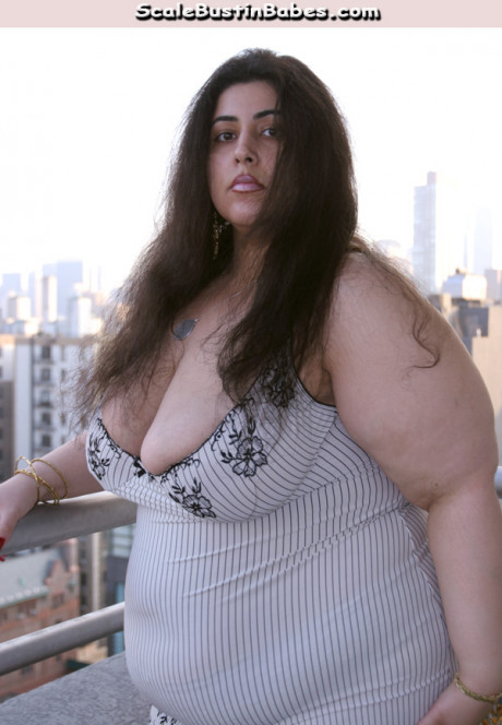 Brunette BBW Sasha NYC flaunts her massive breasts gives head and gets a humongous facial - #1397774