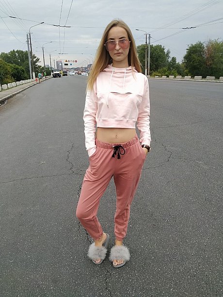 Skinny blonde amateur Katie posing in her lovely sportswear in public - Image 1 of 20  in Legs category  
