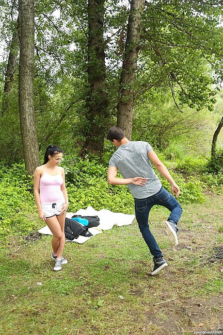 Busty stunner Nicole Love gives a handjob to a cute stranger & has outdoor sex - Image 4 of 21  in Outdoor category   featuring Nicole Love