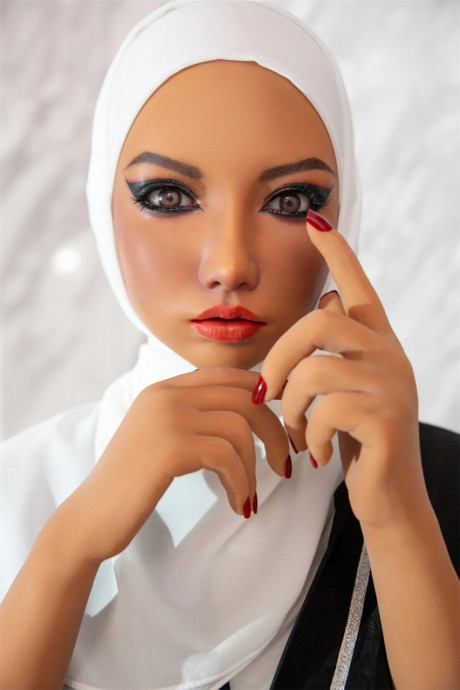 Stacked Arab babe sex doll shows her juicy titties and her large booty - #1301526