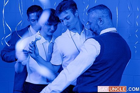 Twink Trade featuring Cole Connor, eddie patrick, Gage Palmer Hot Porn Pics - Image 2 of 12  in Gay category  