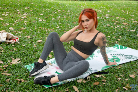 Doing yoga outside is a guilty pleasure for horny babe Violet Prydz since her - #811178
