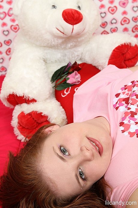 Young young ginger head Lil Candy shows her lovely twat up close & toys with her dildo - Image 8 of 16  in Pussy category   featuring Lil Candy 