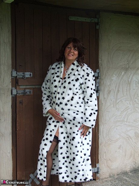 Older brunette Cassandra Uk looses her boobs from a bra at the stables - Image 5 of 16  in Clothed category   featuring Cassandra Uk 