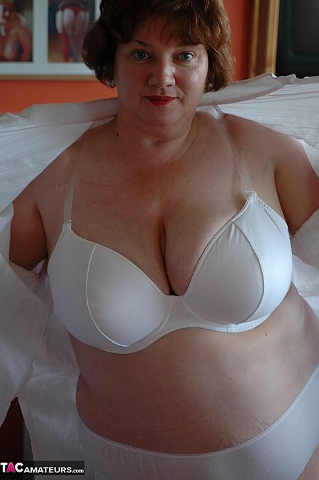 Meaty amateur uncups her enormous titties as she steps inside to change clothes - Image 15 of 20  in Amateur category   featuring Chris44g 