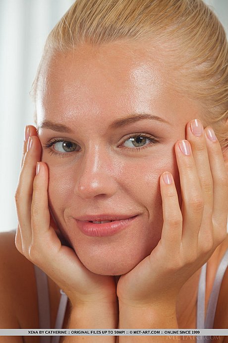 Yellow-haired nude Xena on her knees flaunting oiled booty bald snatch and perky titties - Image 11 of 18  in Babe category   featuring Xena 