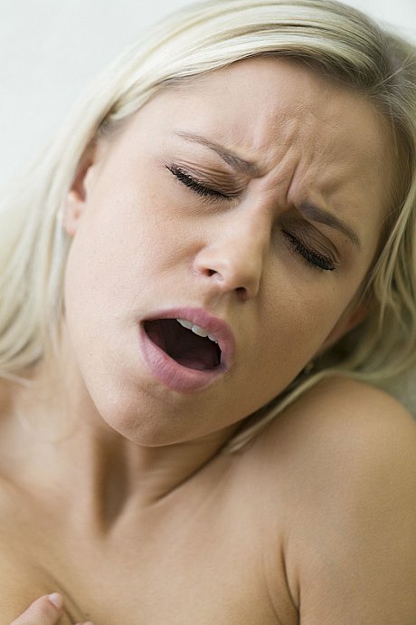 The Life Erotic performed by Dido nude Porn Pics - Image 18 of 21  in Masturbation category   featuring Dido 