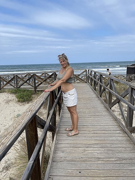 Blonde amateur sweet Susi takes off her bikini to go undressed in the ocean - Image 3 of 16  in Outdoor category   featuring Sweet Susi 