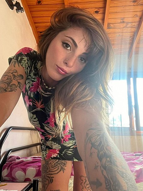 OnlyFans Angeles x0x0 performed by Angeles x0x0 naked Pics - Image 15 of 20  in Model category   featuring Angeles x0x0 