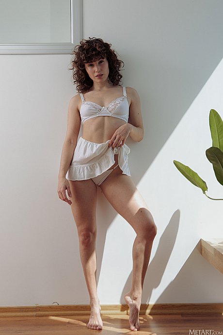 Glamorous babe Raquel Linda flaunts her big butt in a pretty striptease - Image 3 of 21  in Model category   featuring Raquel Linda 