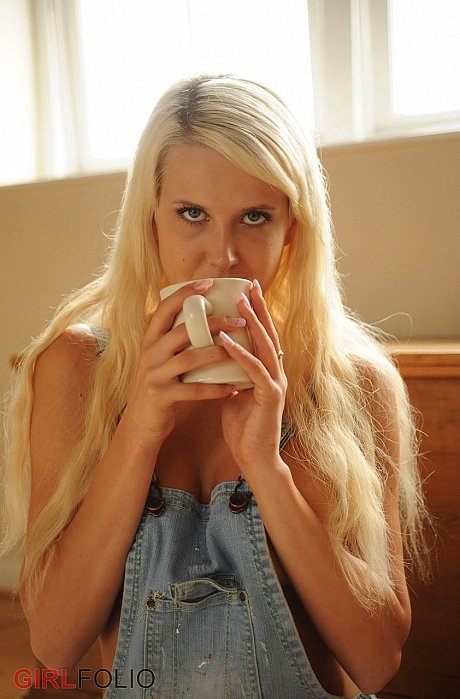 Solo whore girl woman with long blondie hair Camilla releases her melons from denim overalls - Image 1 of 12  in Model category   featuring Camilla 