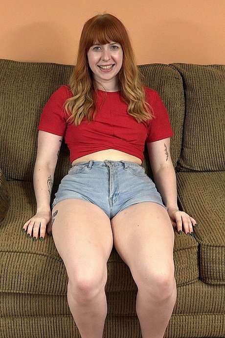 Red Hair Hannah Grace strips naked & gives Logan Drake a deepthroat bj - xxx porn gallery #50461 in Teen featuring Logan Drake, Hannah Grace