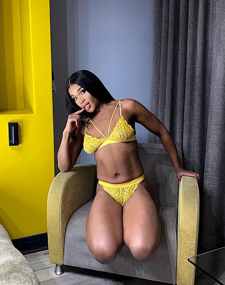 OnlyFans Savannah Lion featuring Savannah Lion Hot Pictures - Image 11 of 20  in Shemale category  