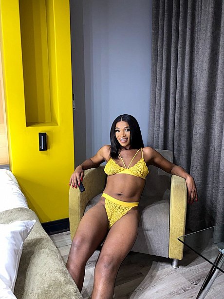 OnlyFans Savannah Lion featuring Savannah Lion Hot Pictures - Image 13 of 20  in Shemale category  