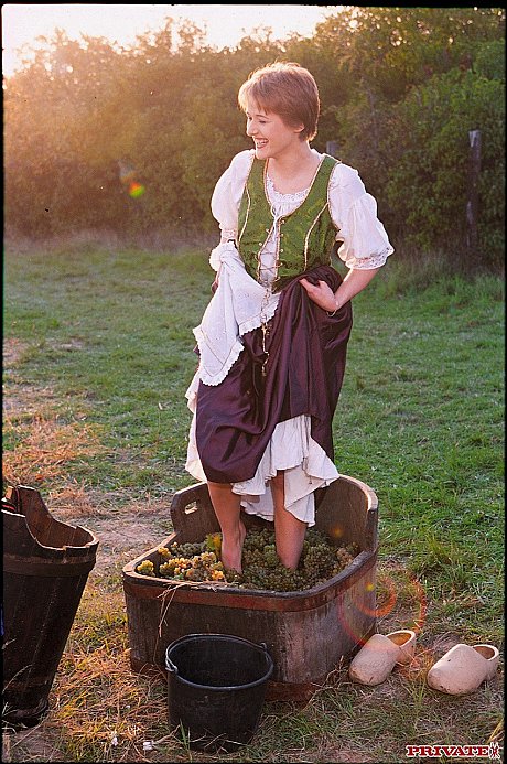 All-natural Czech MILF with gigantic breasts Jane Darling rides in the vineyard - Image 17 of 20  in Legs category   featuring David Perry, Jane Darling 