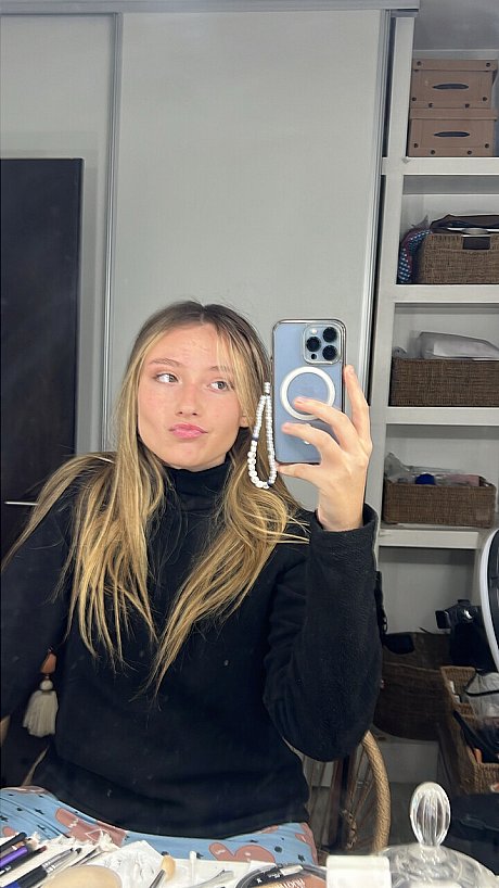 OnlyFans Estell Aily performed by Estell Aily nude Pictures - Image 3 of 20  in Model category   featuring Estell Aily 