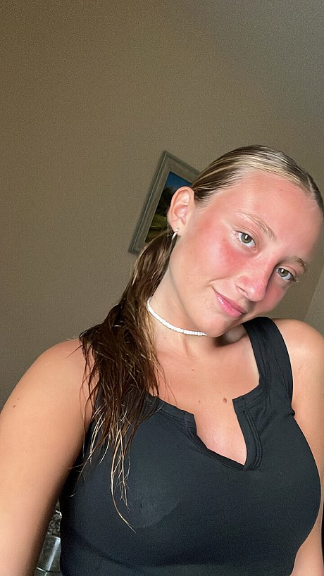 OnlyFans Estell Aily performed by Estell Aily nude Pictures - Image 8 of 20  in Model category   featuring Estell Aily 