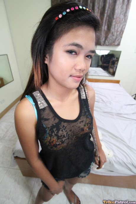 Exotic Filipina teenie Mildred Ortega swallows & fucks a penis before posing - #639393
