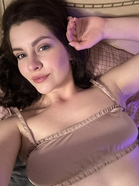 OnlyFans Ashley Shining Star starring Ashley Shining Star undressed Gallery - Image 10 of 10  in Model category   featuring Ashley Shining Star 